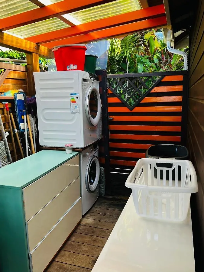 Vue Mer/3Beds/Piscine/wifi/900 mètres de la plage Deshaies