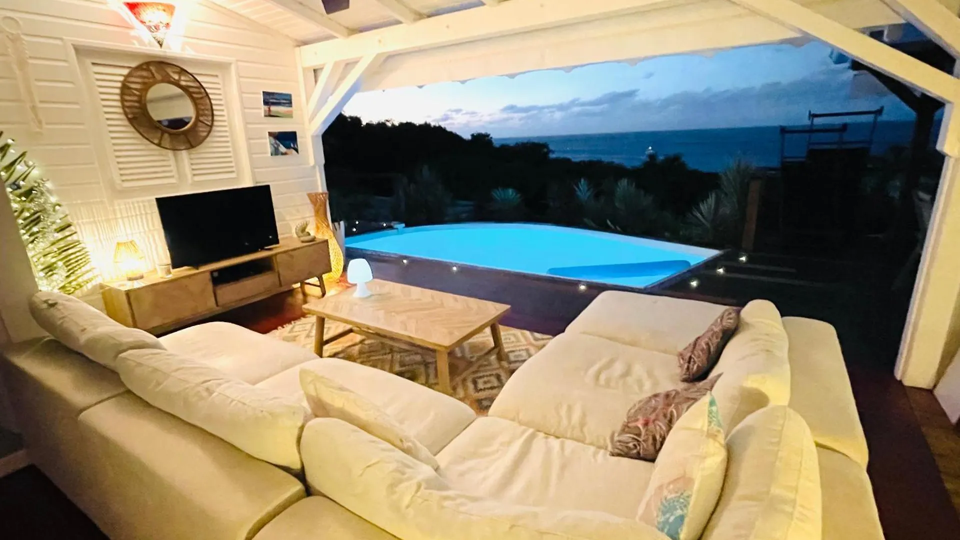 Villa Vue Mer/3Beds/Piscine/wifi/900 mètres de la plage Deshaies