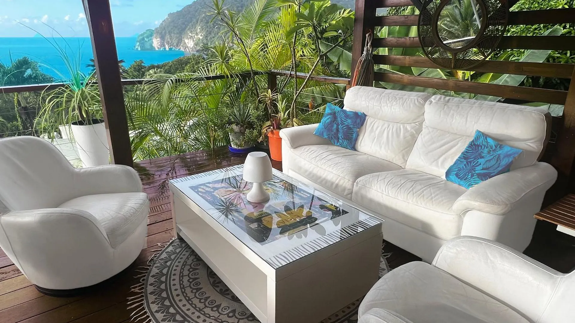 Vue Mer/3Beds/Piscine/wifi/900 mètres de la plage Deshaies